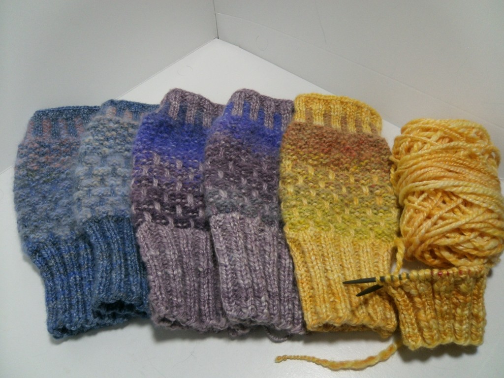 New Hue and Newhouse Just Add Knitter Mitt Kitts